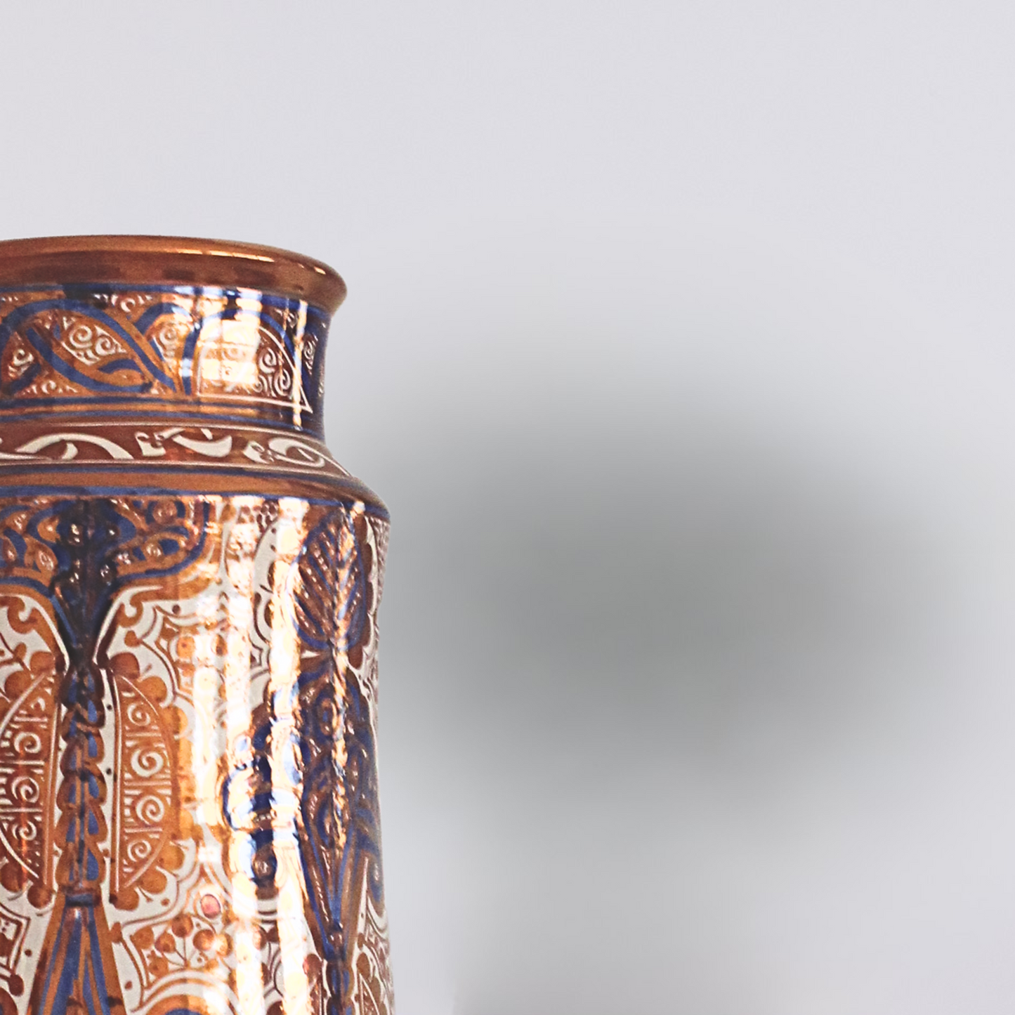 Silent Bloom Vase