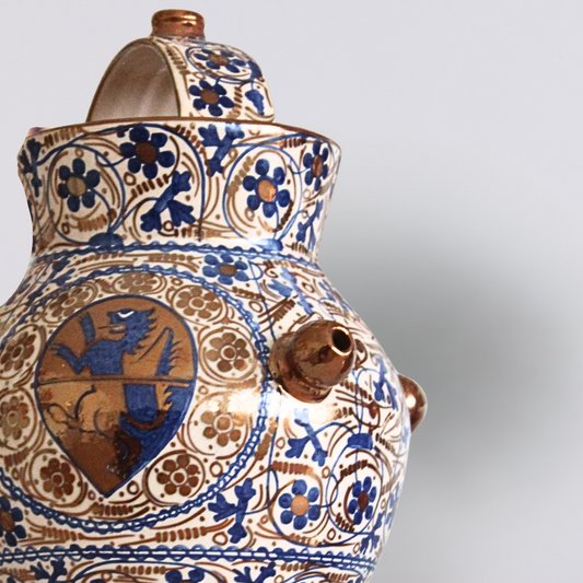 Lion Décor Jar Vase