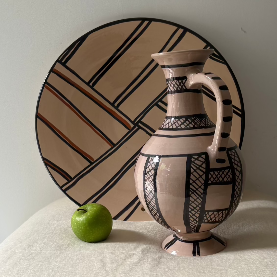 Hue Décor Plate
