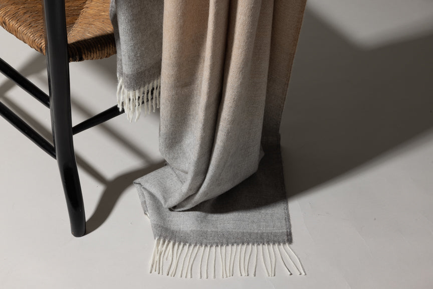 How to Choose the Perfect Throw for Every Season