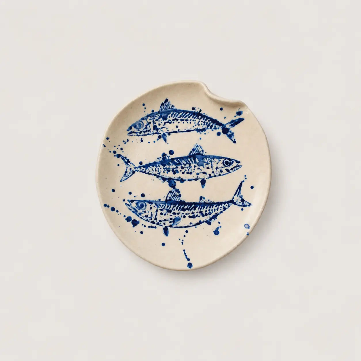Dinner Plate with 3 Mackerel Fish