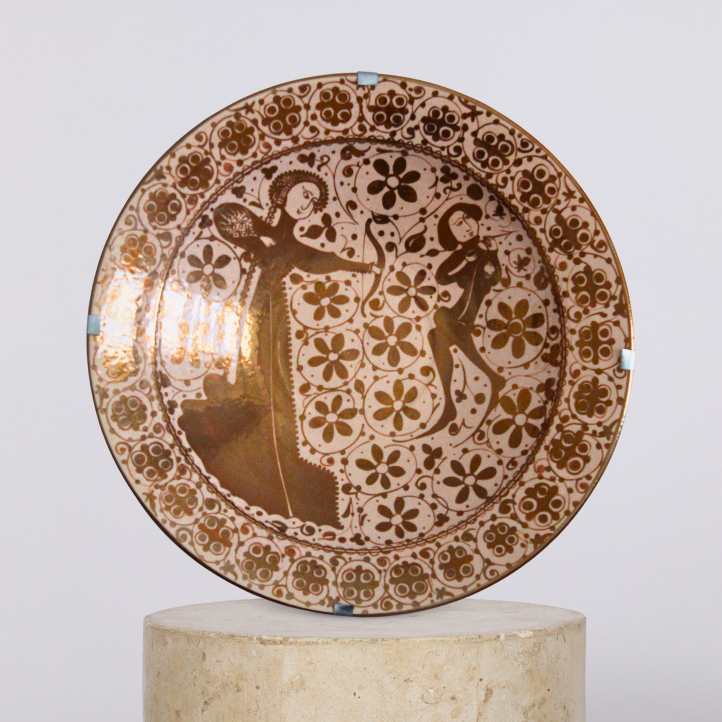 Subtle Matter Décor Plate