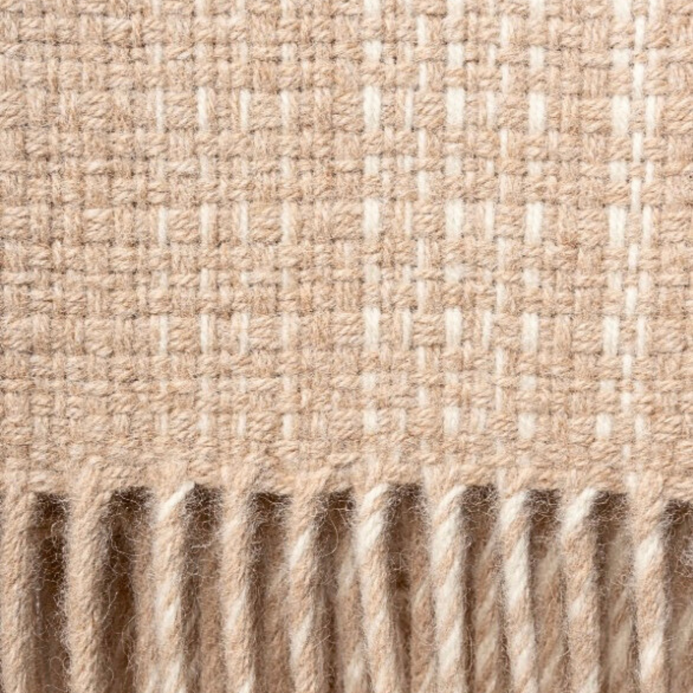 Ayni Throw Tan