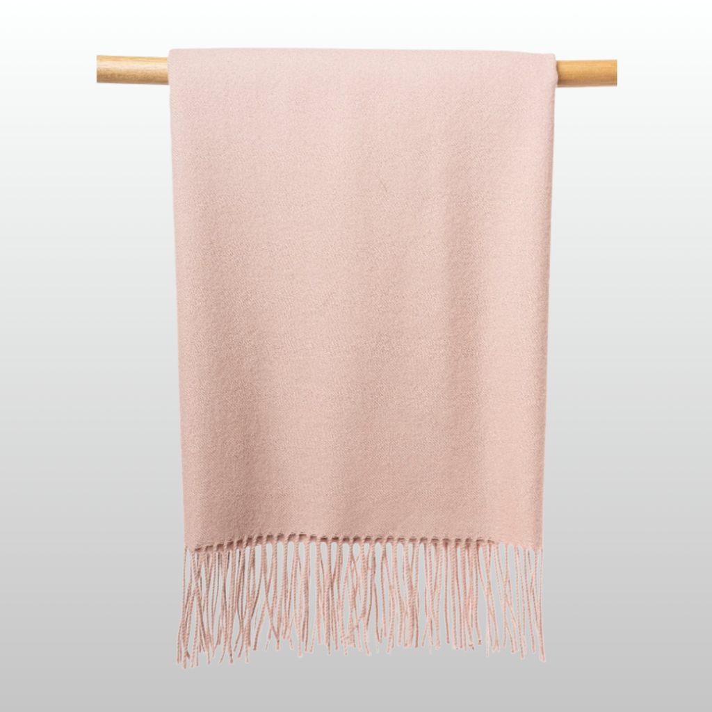 Solace Throw Baby Pink