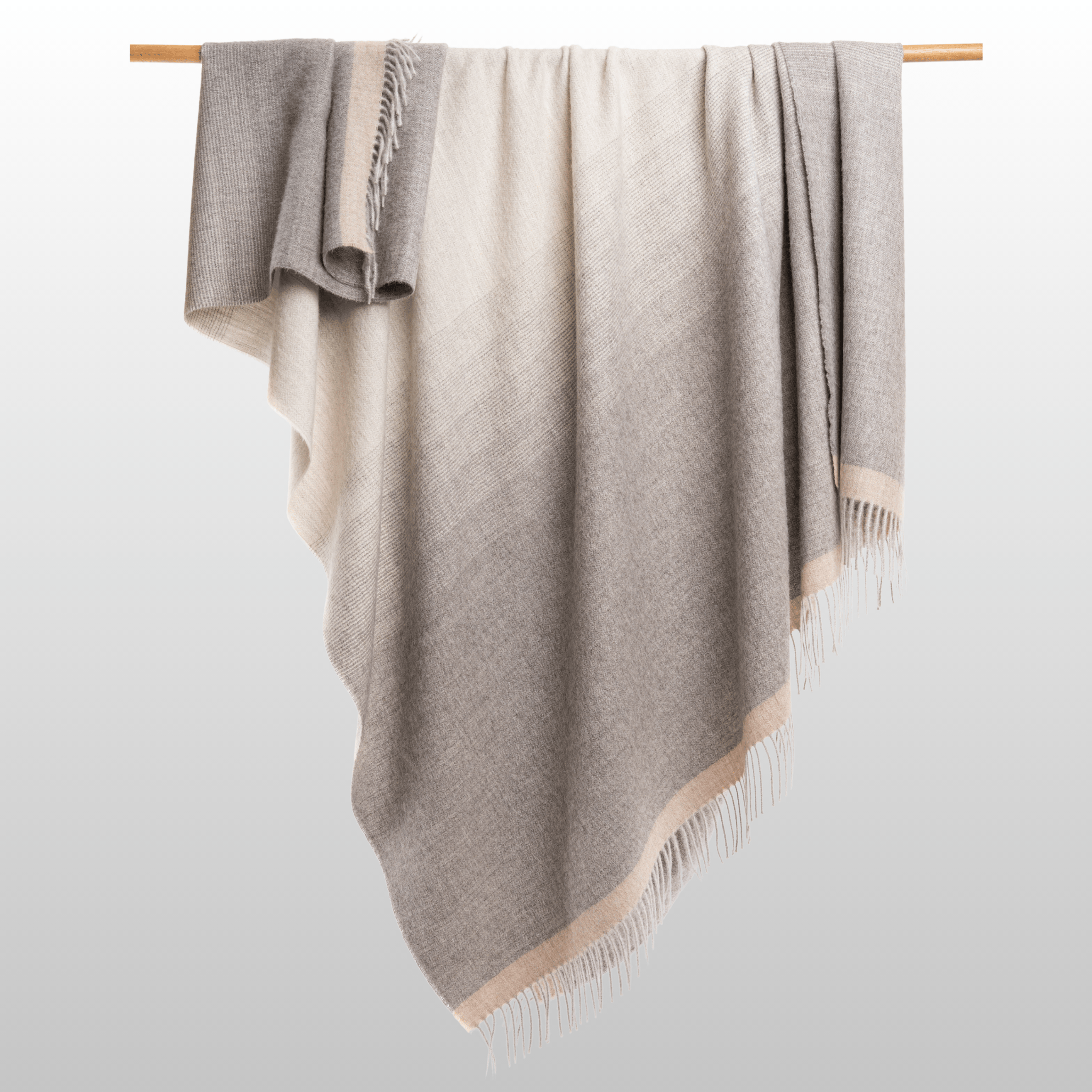 Matiz Throw Mid Grey + Silver Light Grey Ombré