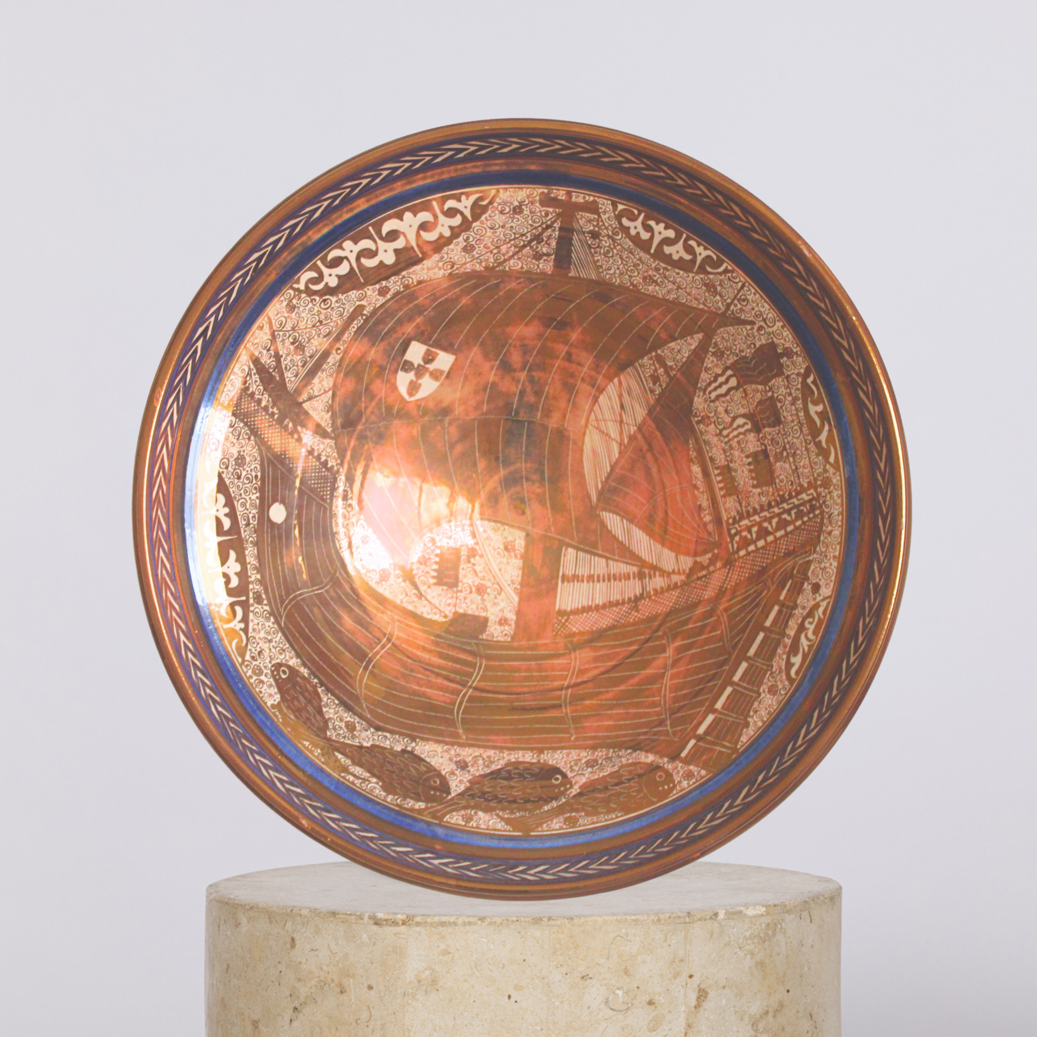 Unseen Shore Décor Plate