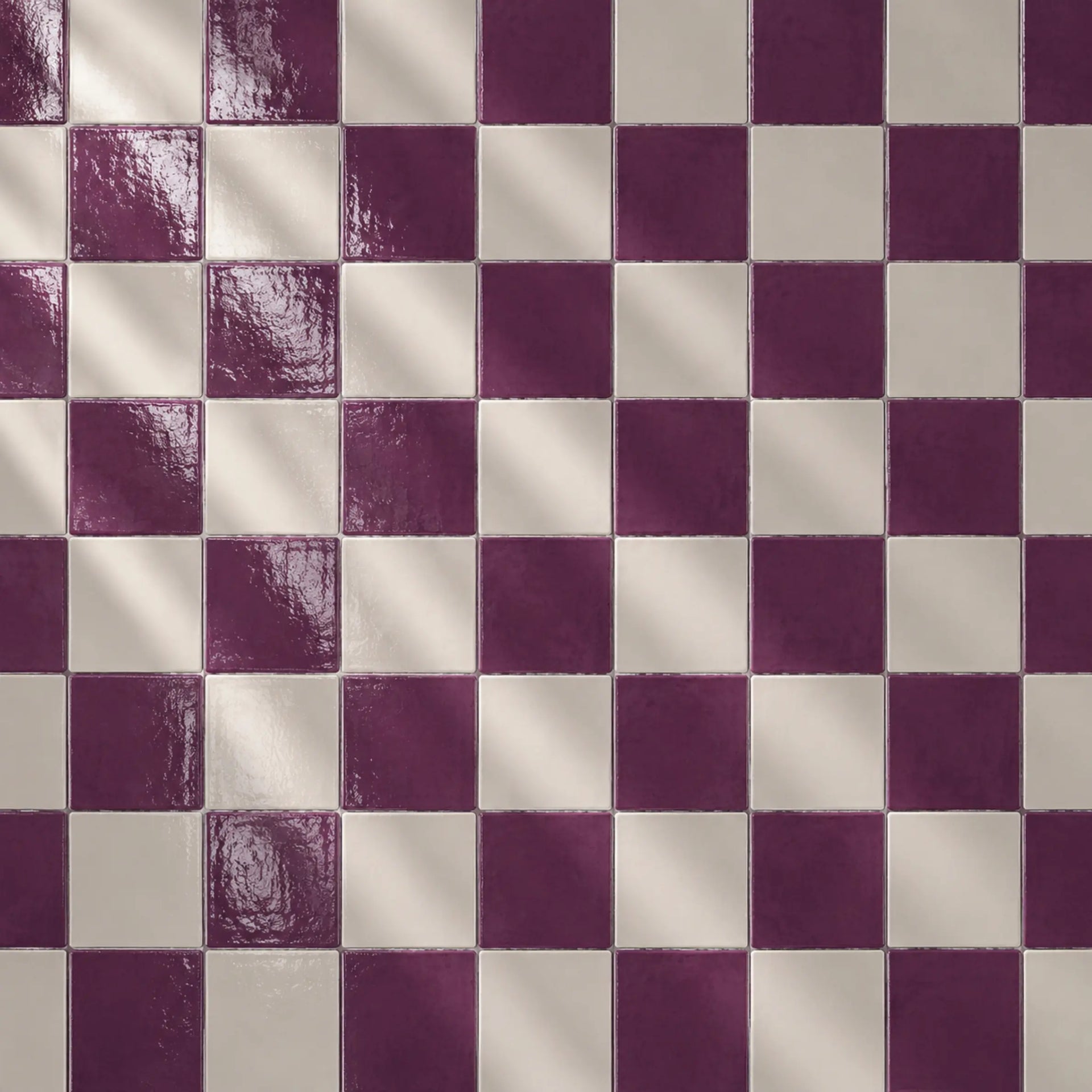 Aubergine • Gloss Tile