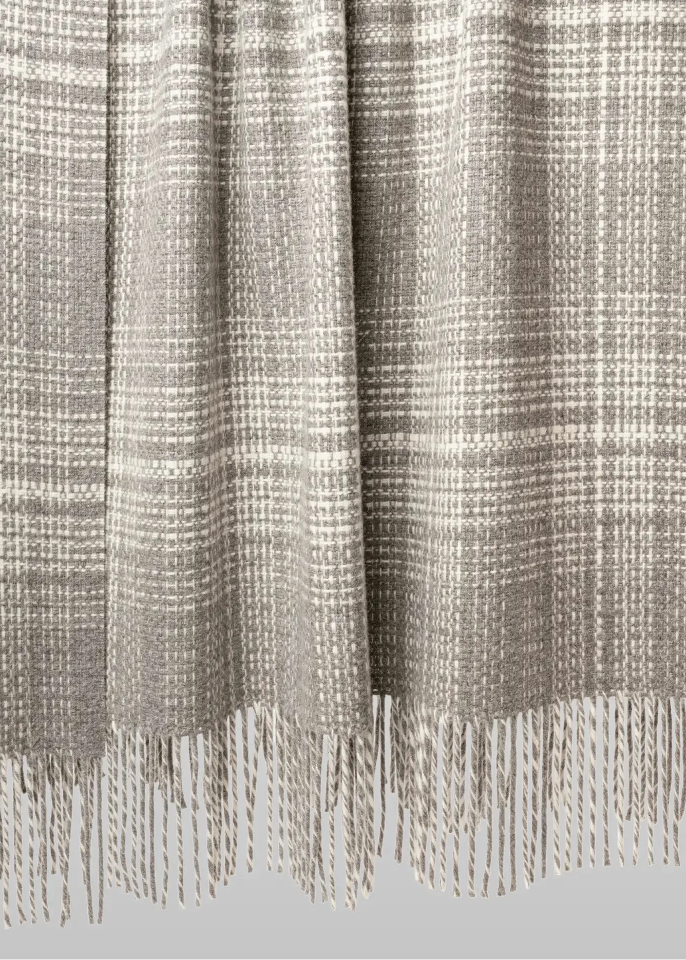 ayni throw blanket alpaca in mid grey colour
