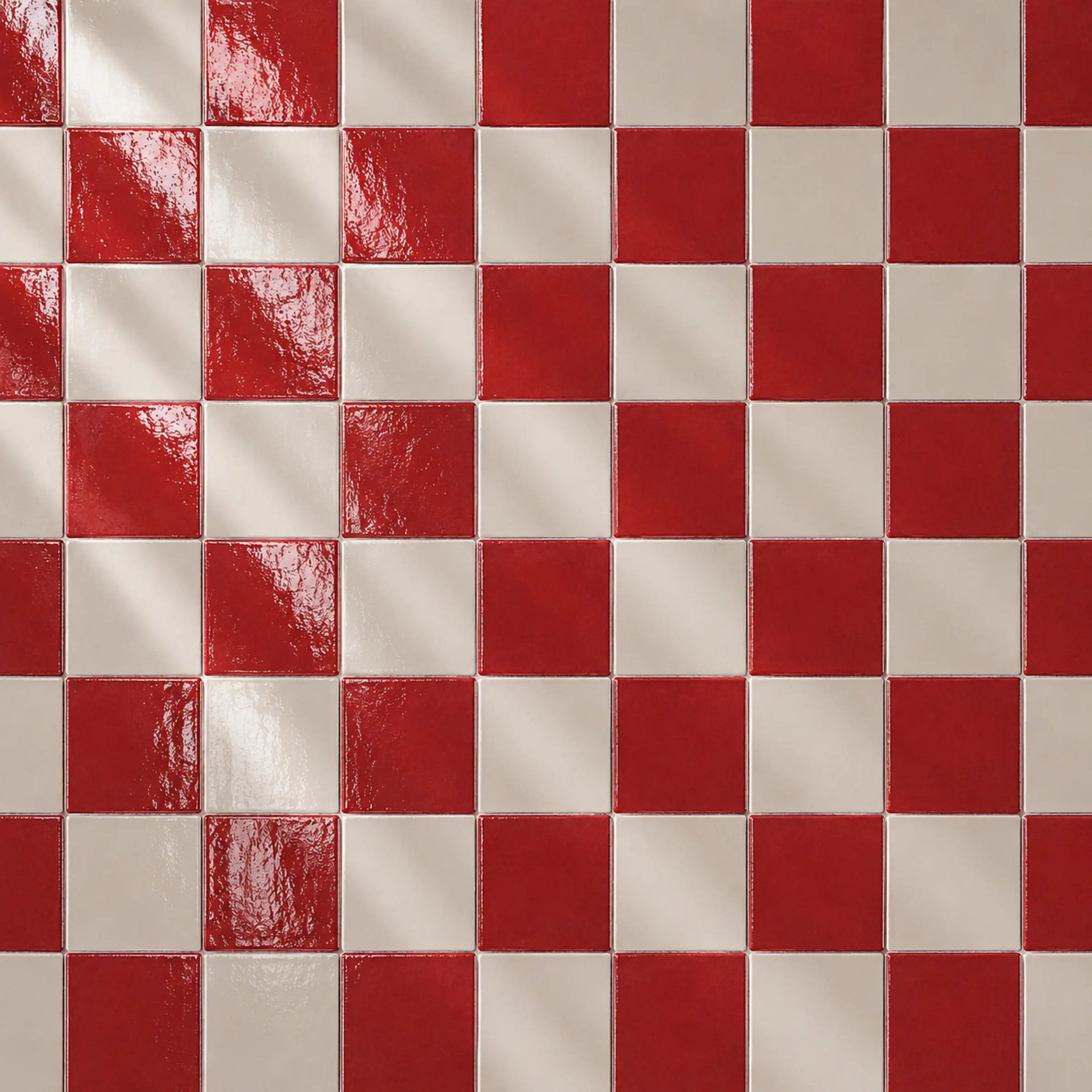 Berry Red • Gloss Tile