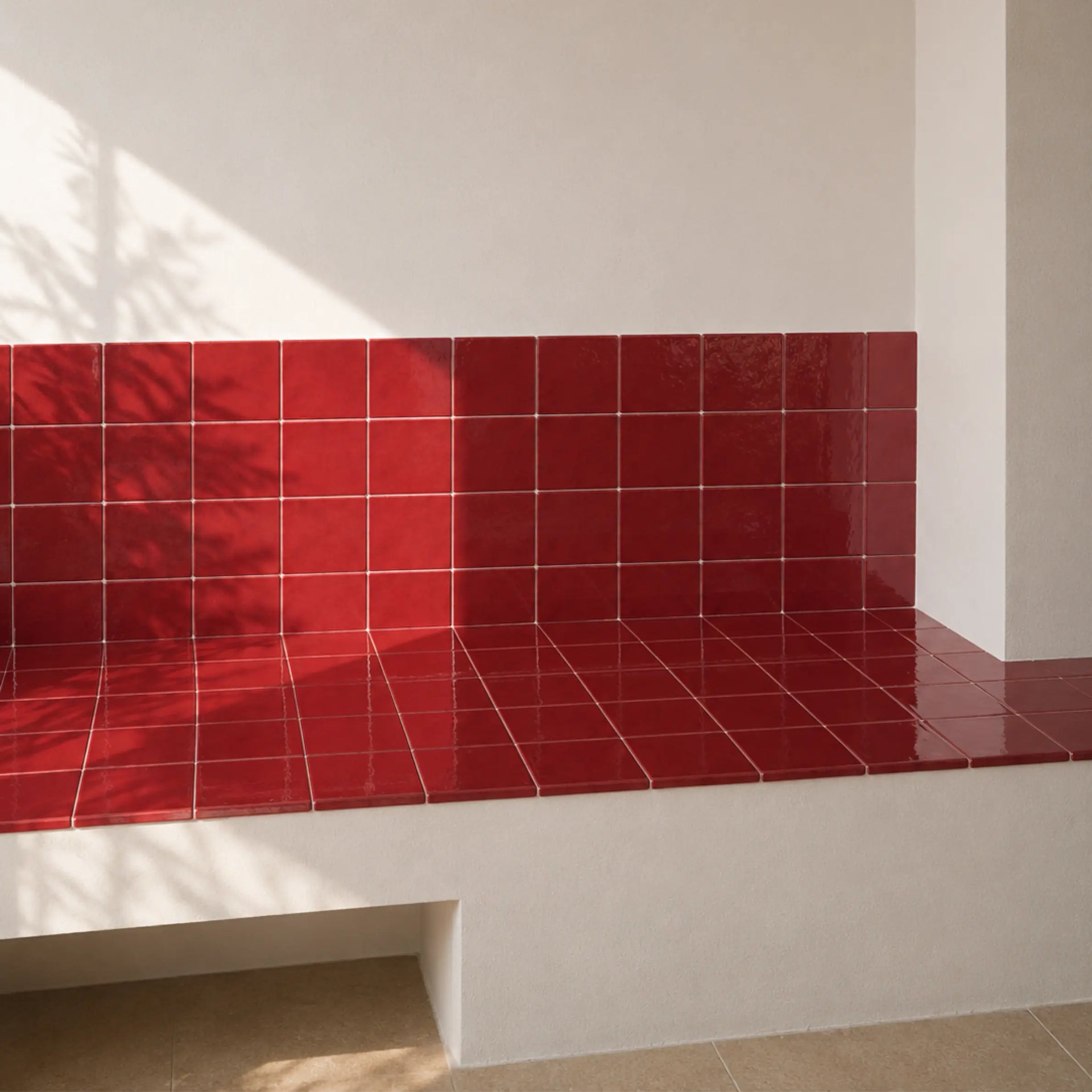 Berry Red • Gloss Tile