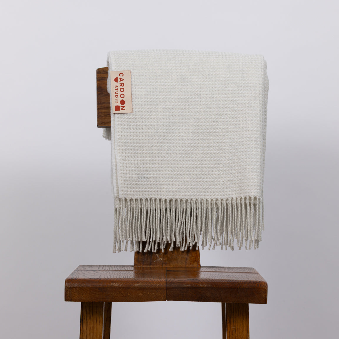 Cairn Throw Light Grey