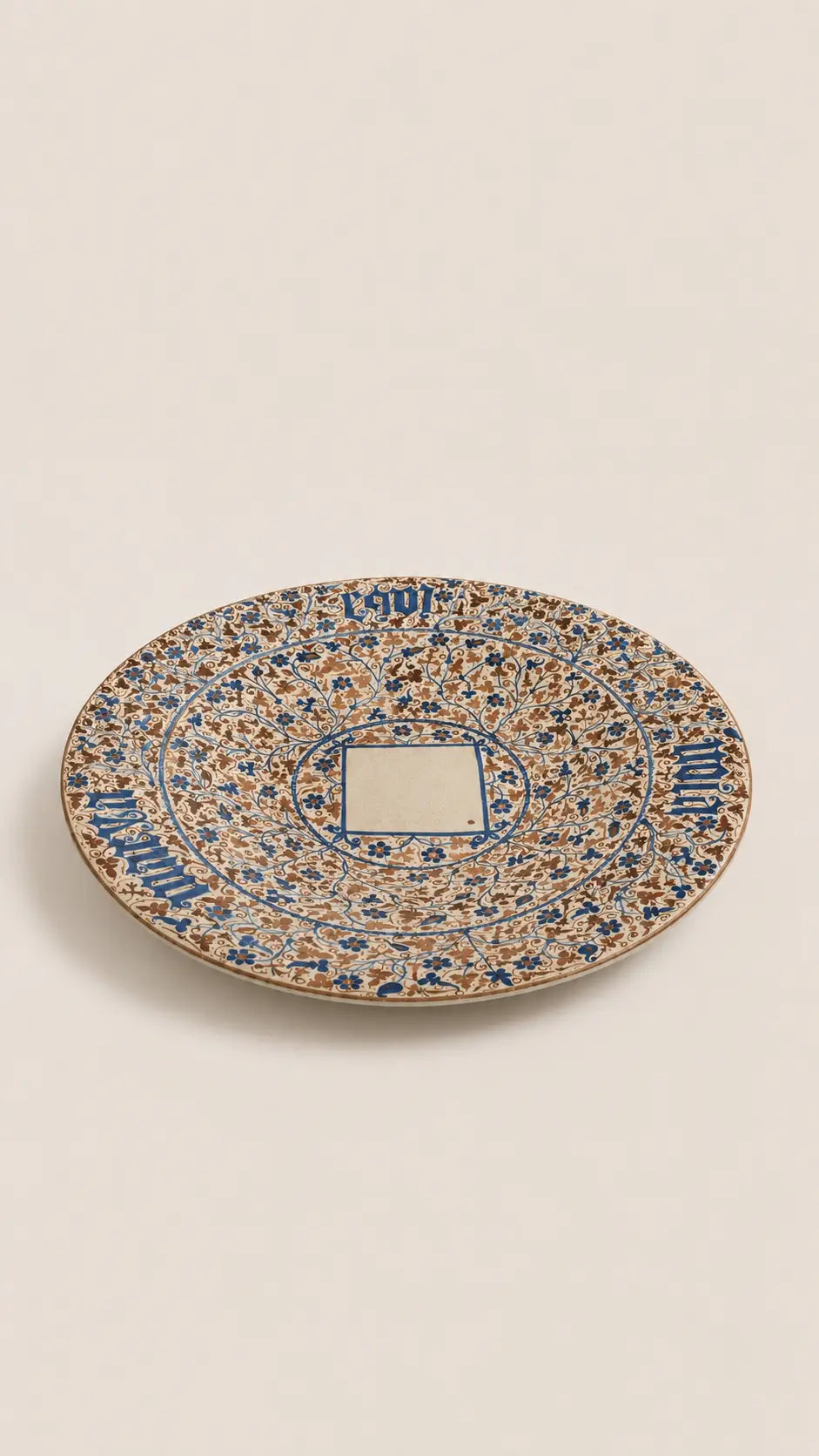 Living_Order_Decor_Plate_01_Cardoon_Studio