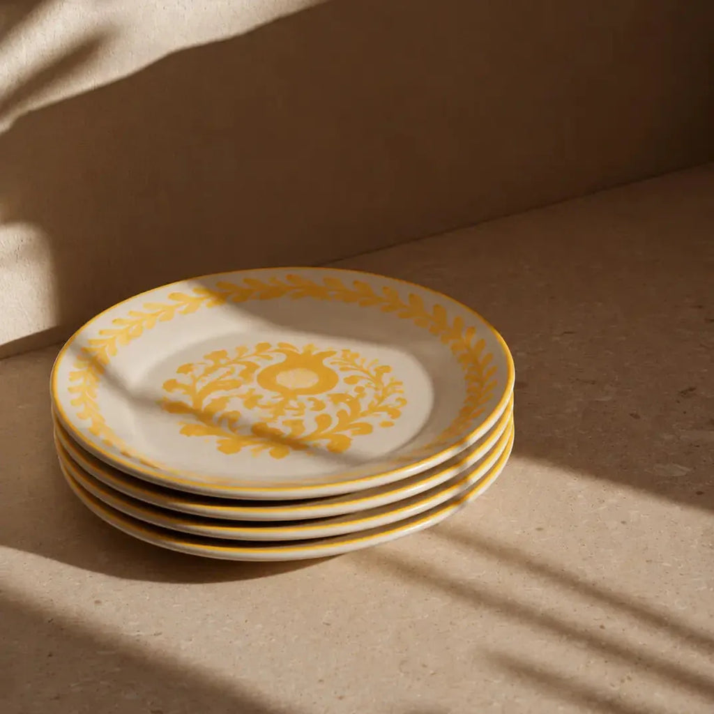 My Store Saffron Pomegranate Plate (22cm)