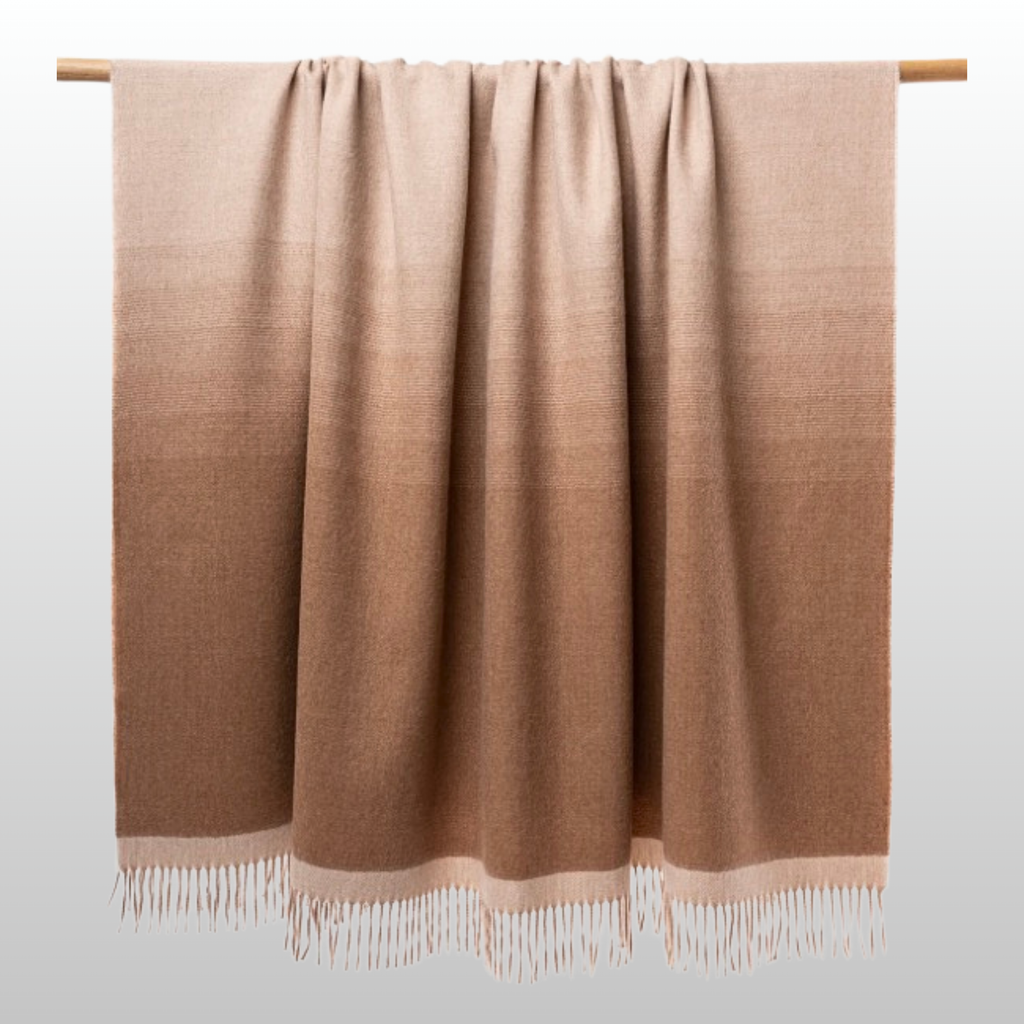 Matiz Throw Camel + Beige Ombre