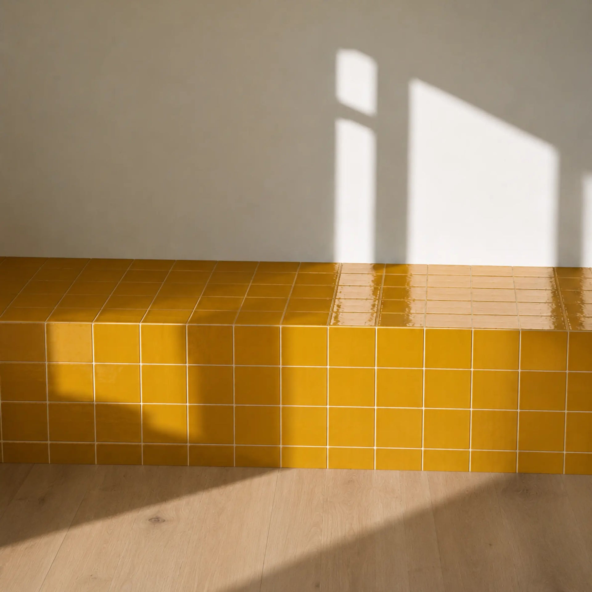 Saffron • Gloss Tile