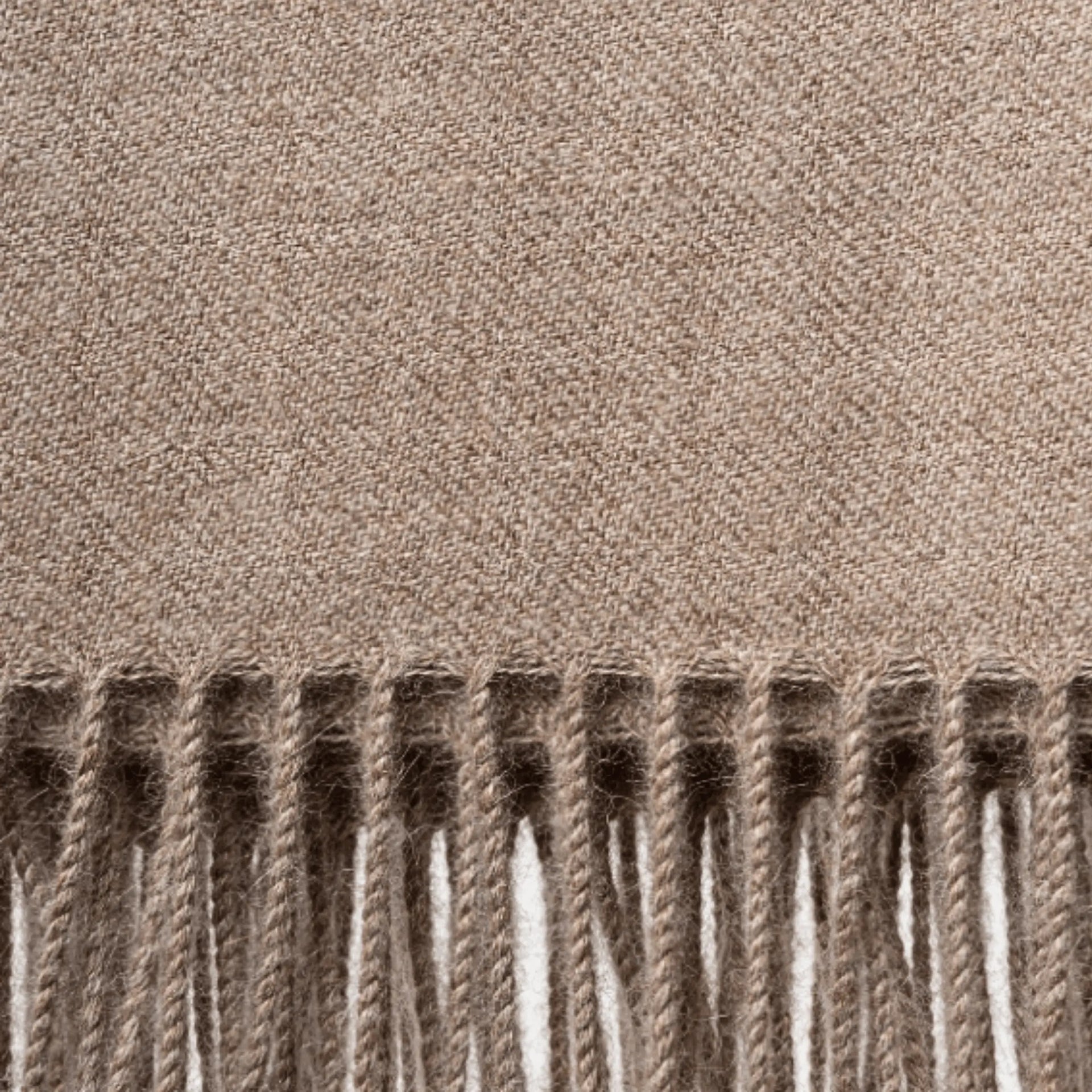 Solace Throw • Walnut Brown
