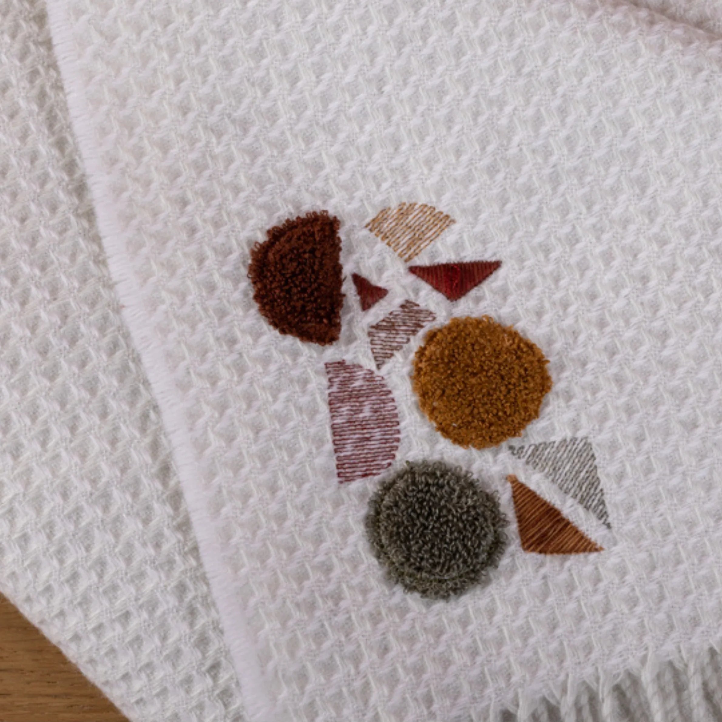 Cairn Throw Light Grey