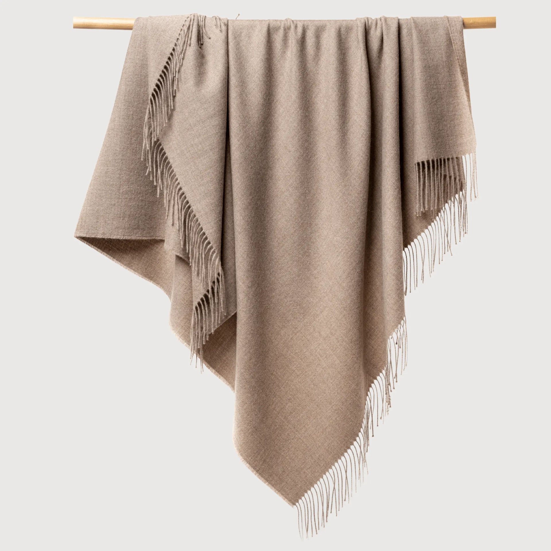Solace Throw • Walnut Brown