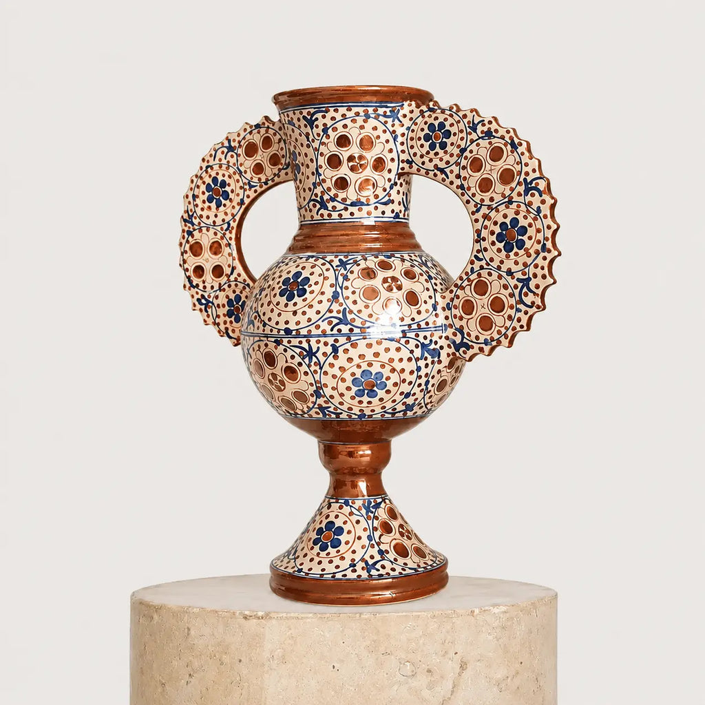 Ceramic vase in lustreware